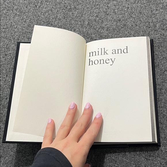 Milk and Honey Book by Rupi Kaur - Picture 3 of 3